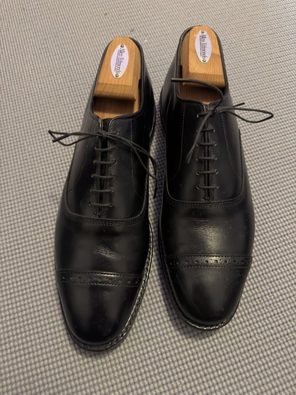 Allen Edmonds Fifth Avenue Cap-Toe Oxford — Black, 10.5 D